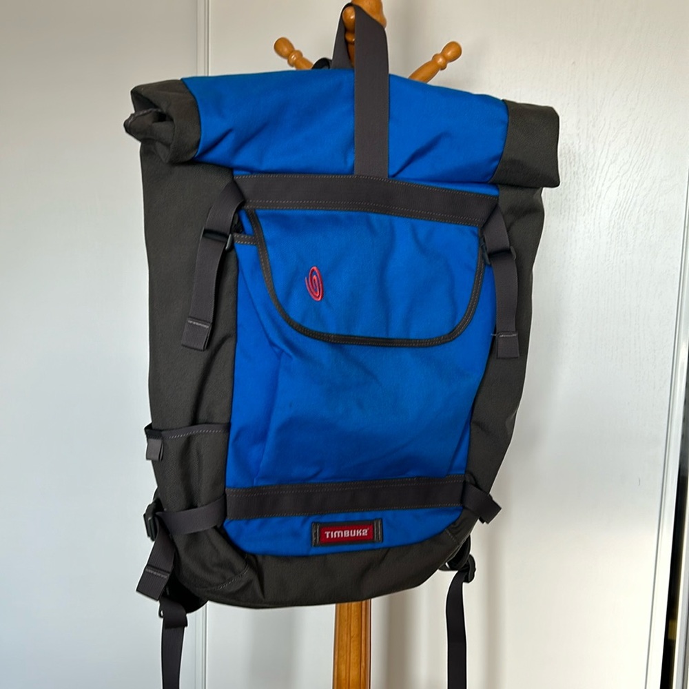 Timbuktu2 the Hemlock Backpack with lots of pockets . Not used